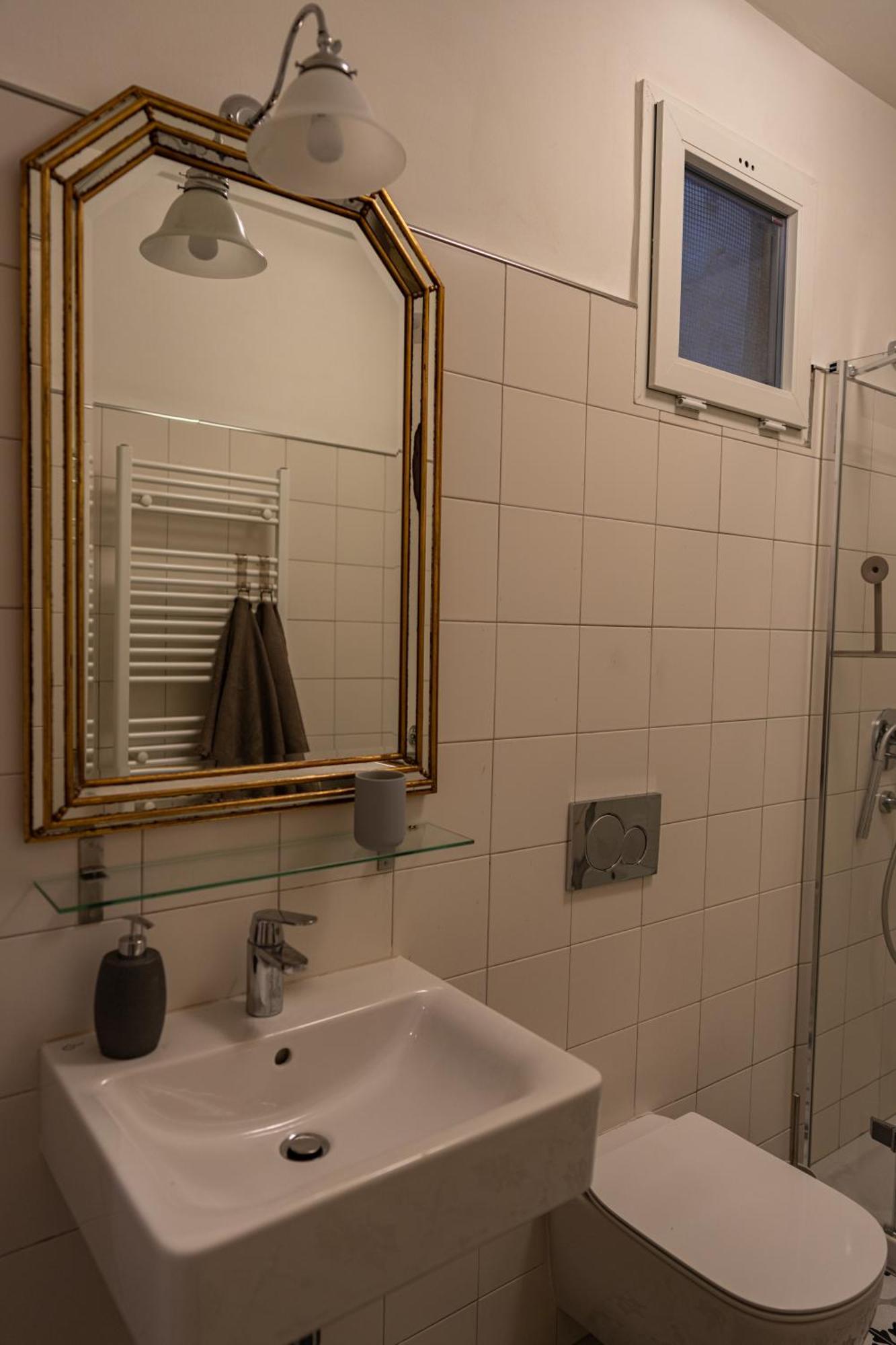 Acquaviva Apartments Livorno Esterno foto
