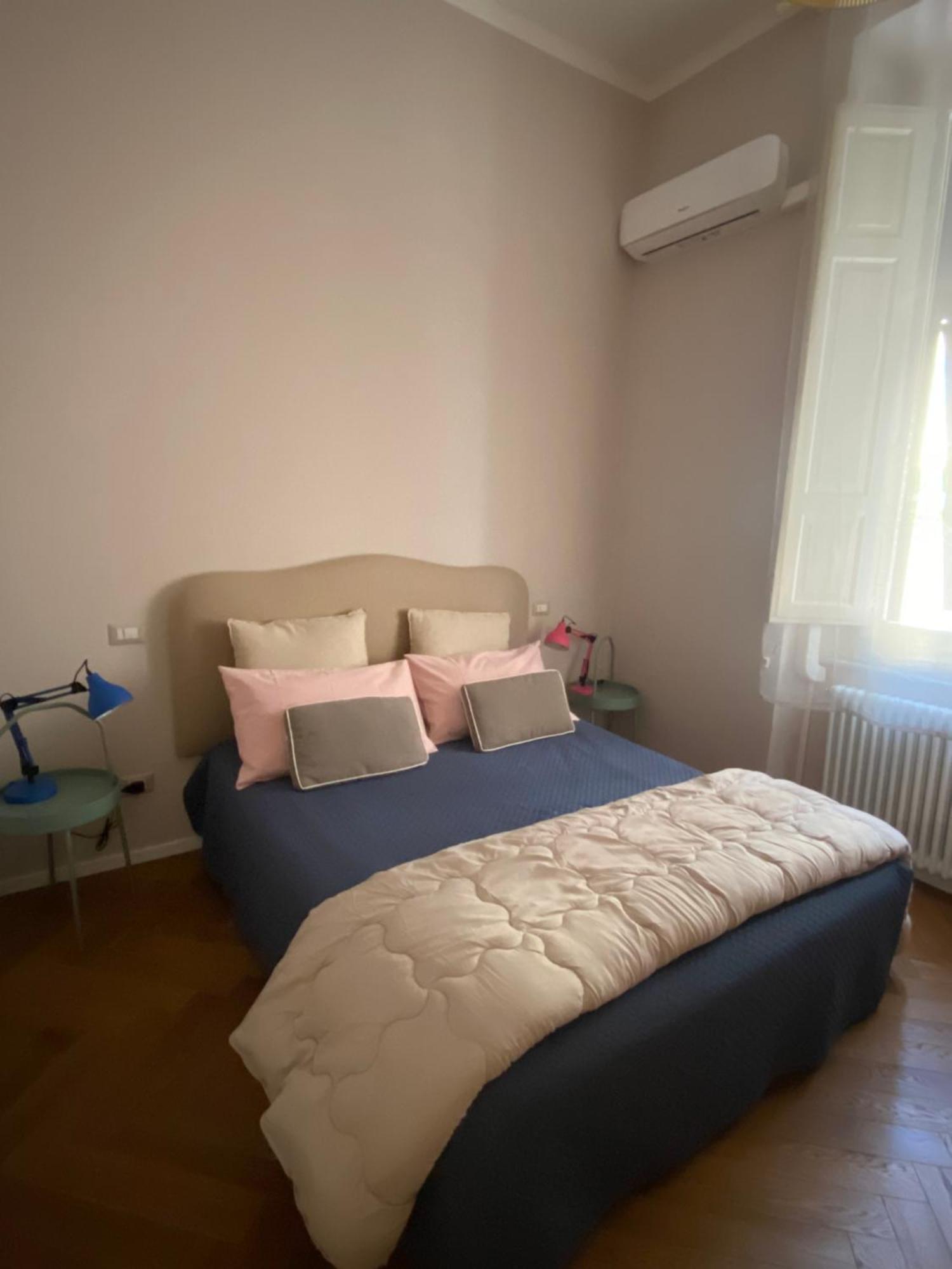 Acquaviva Apartments Livorno Esterno foto