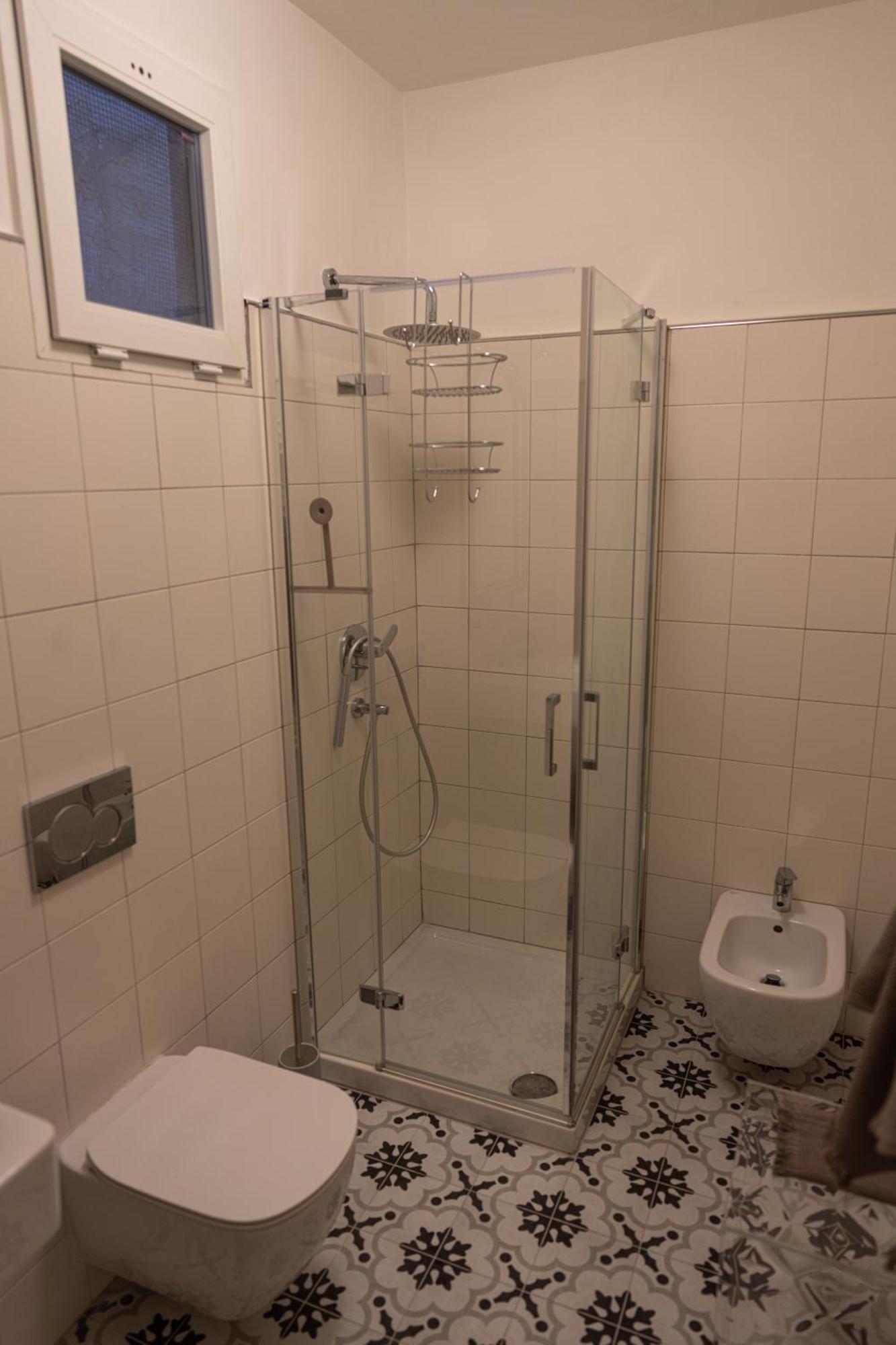Acquaviva Apartments Livorno Esterno foto